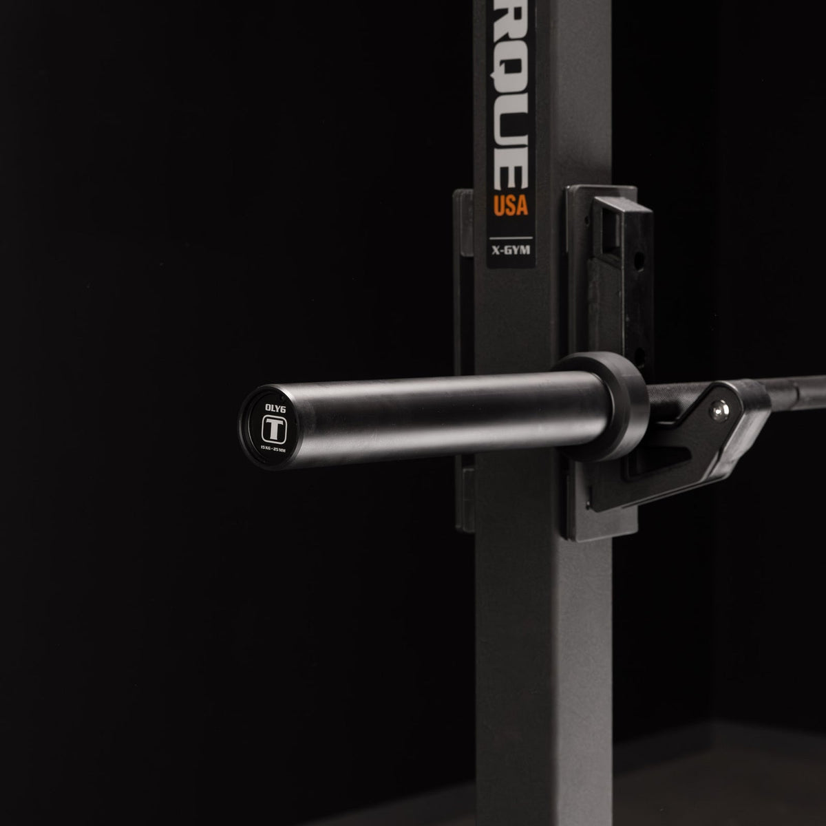Black Force Premium Barbell (Torque Fitness)